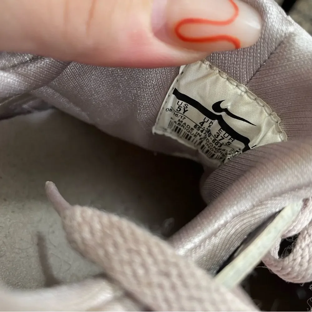 Nike Huarache Blush Pink Athletic Sneakers
